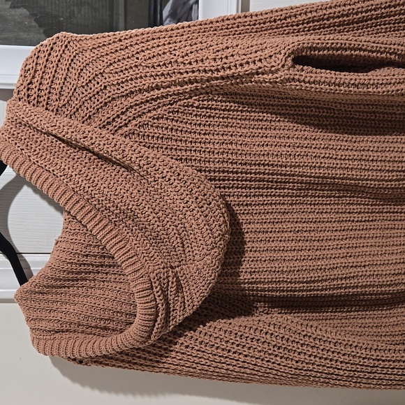 Two cropped aerie hoodie - Picture 2 of 4